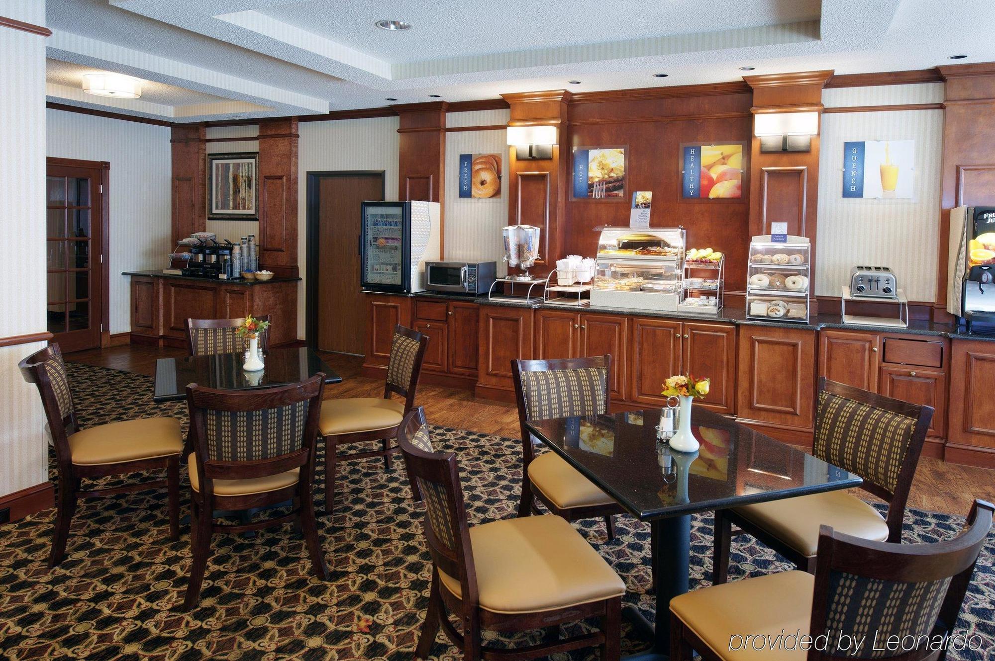 Holiday Inn Express Hotel & Suites Clearfield By Ihg Esterno foto